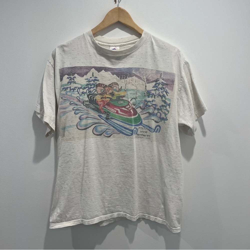H.L. TOTAL TEE Vintage Graphic Tee Shirt of Ram in Snowmobile | Mens large